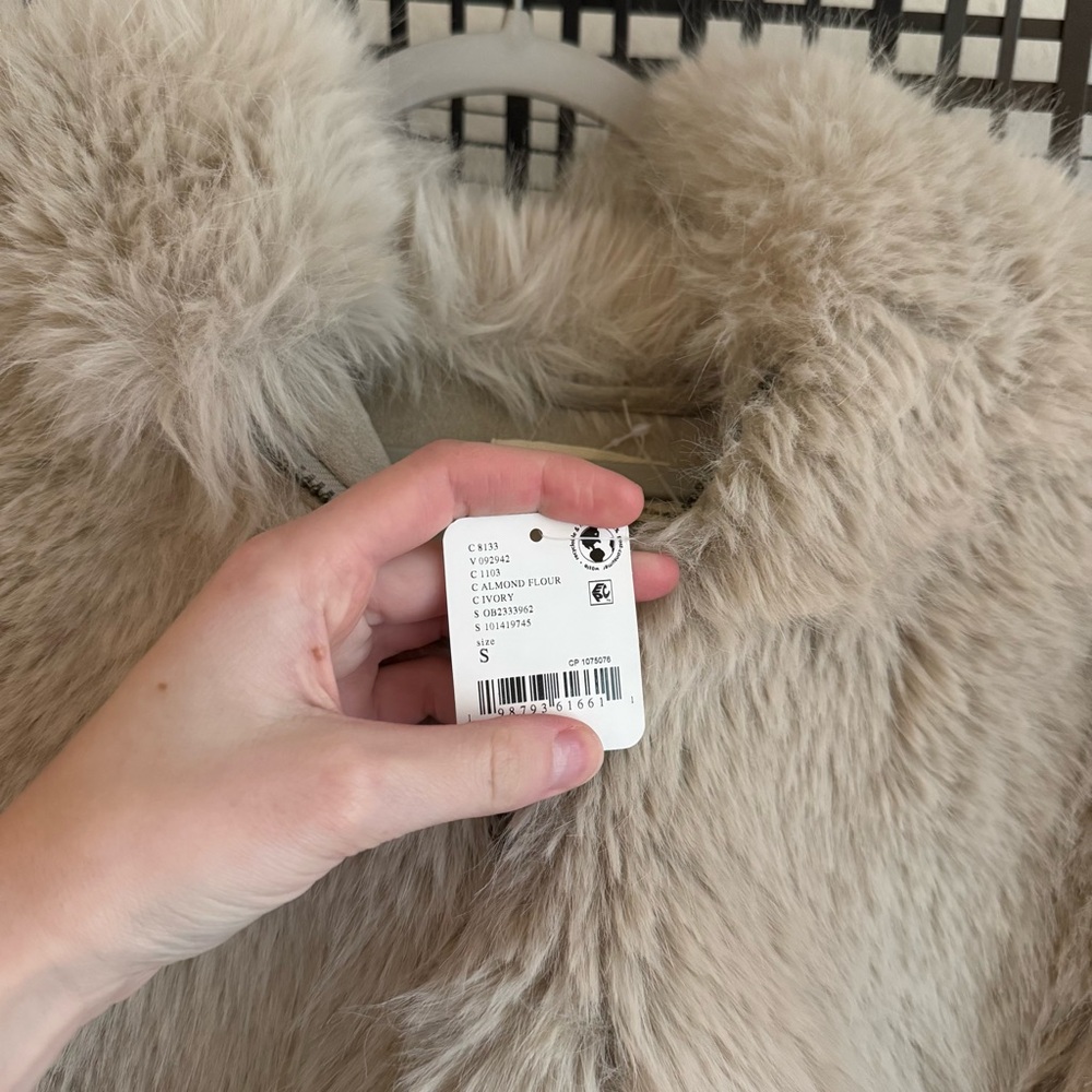 Free people Louder Please Hooded Faux Fur Jacket - Picture 3 of 11